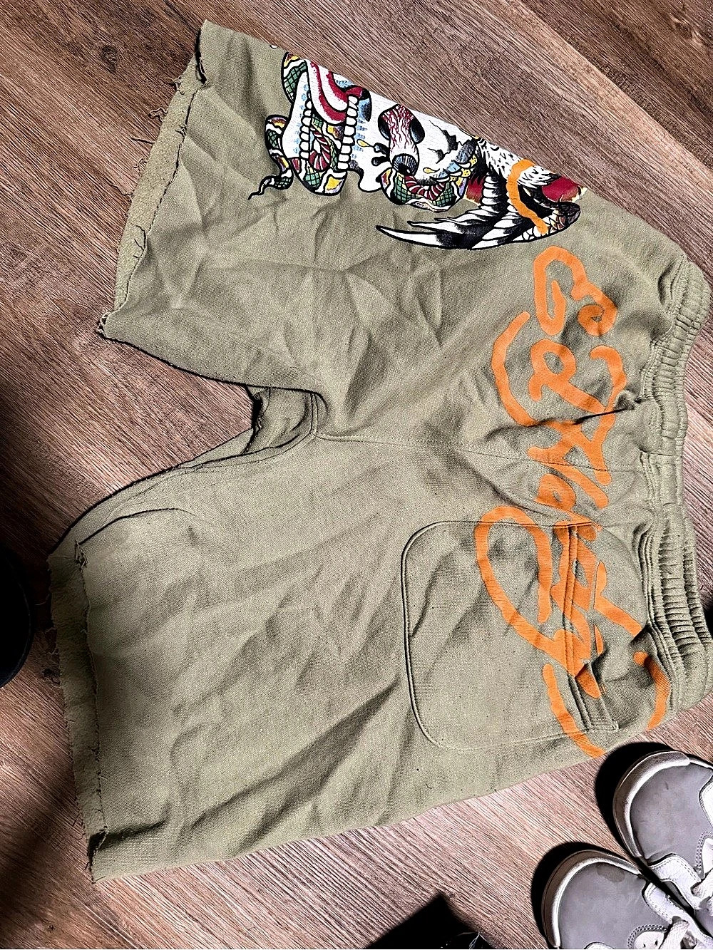 Stüssy Graphic Cargo Shorts in Green